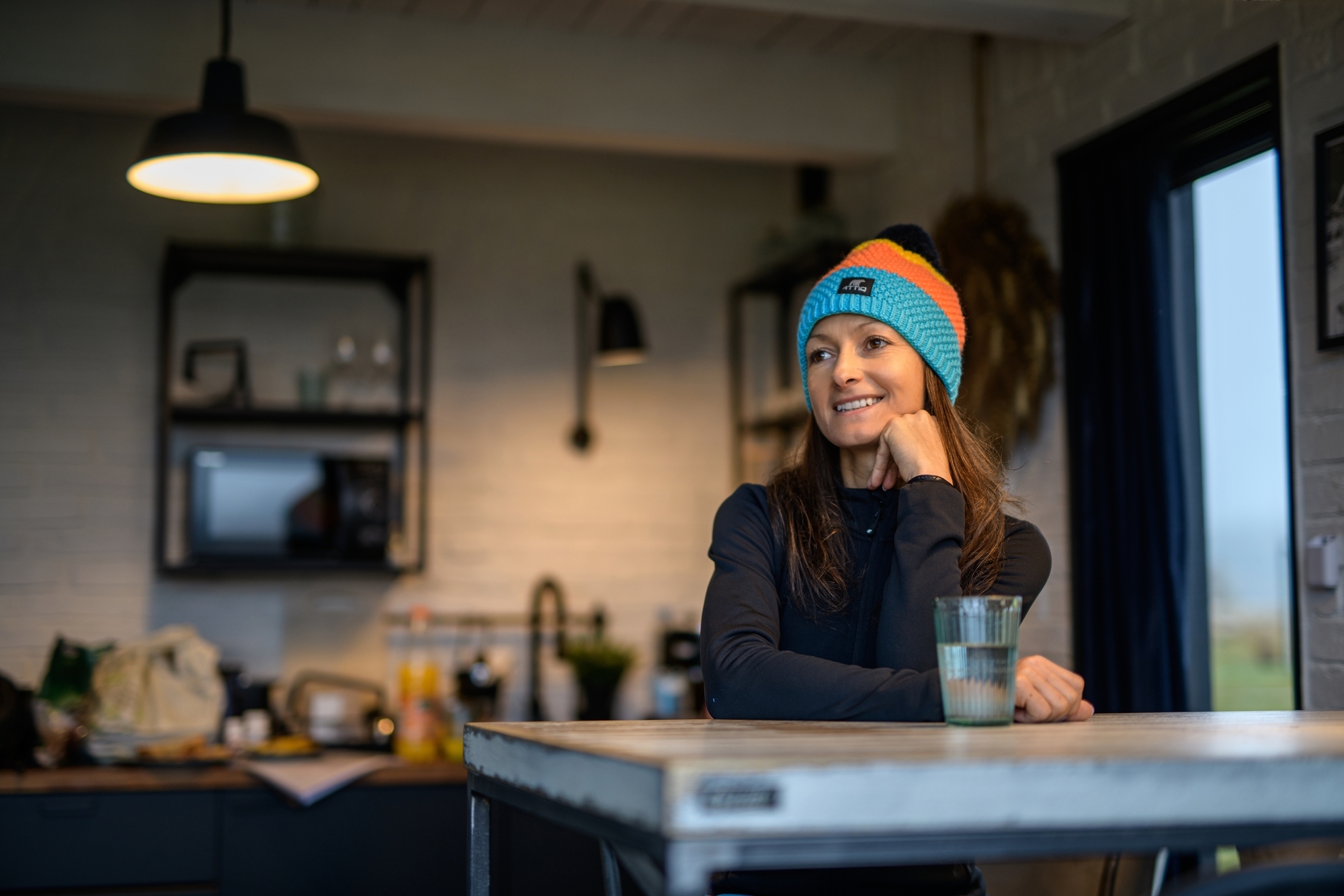 damska-bluza-z-kapturem-tecnocomfort-intensa (2)